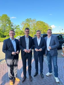 McAllister unterstützt Gehrmann und Hegewald